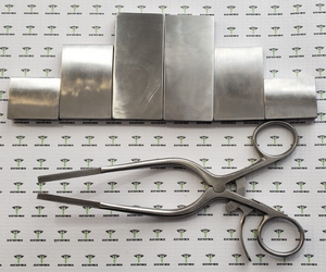Codman 50-8015 Surgical Garrett Peripheral Vascular Retractor & 6-Blades