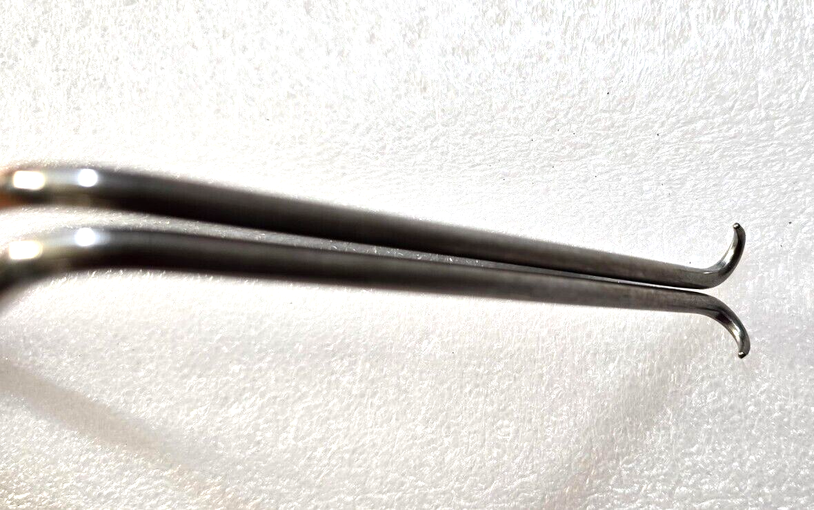 V.Mueller Surgical Zelpi Retractor 5" x 90* Right Angle 11" with ratchet.
