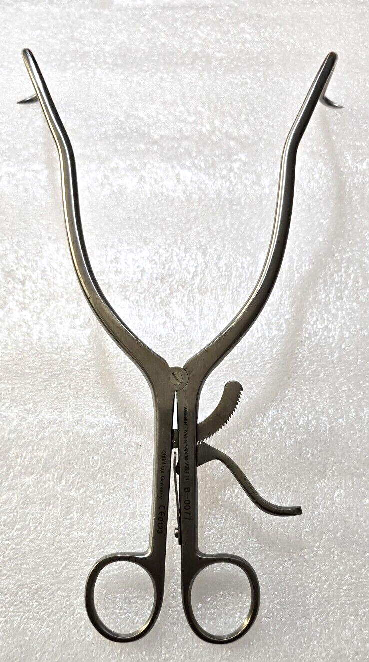 V.Mueller Surgical Orthopedic Gelpi Retractor Right Angle 11" with ratchet.