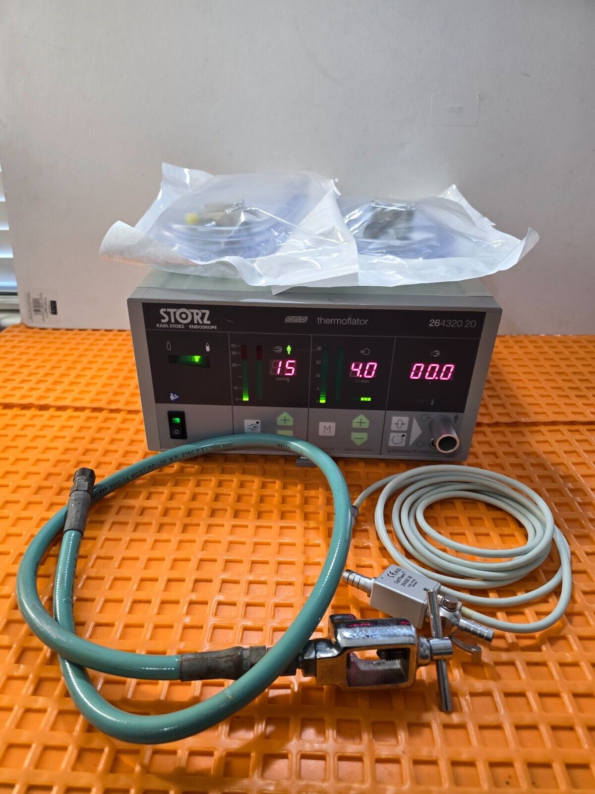 Karl Storz SCB 30 Liter Thermoflator with OptiTherm & Tubing