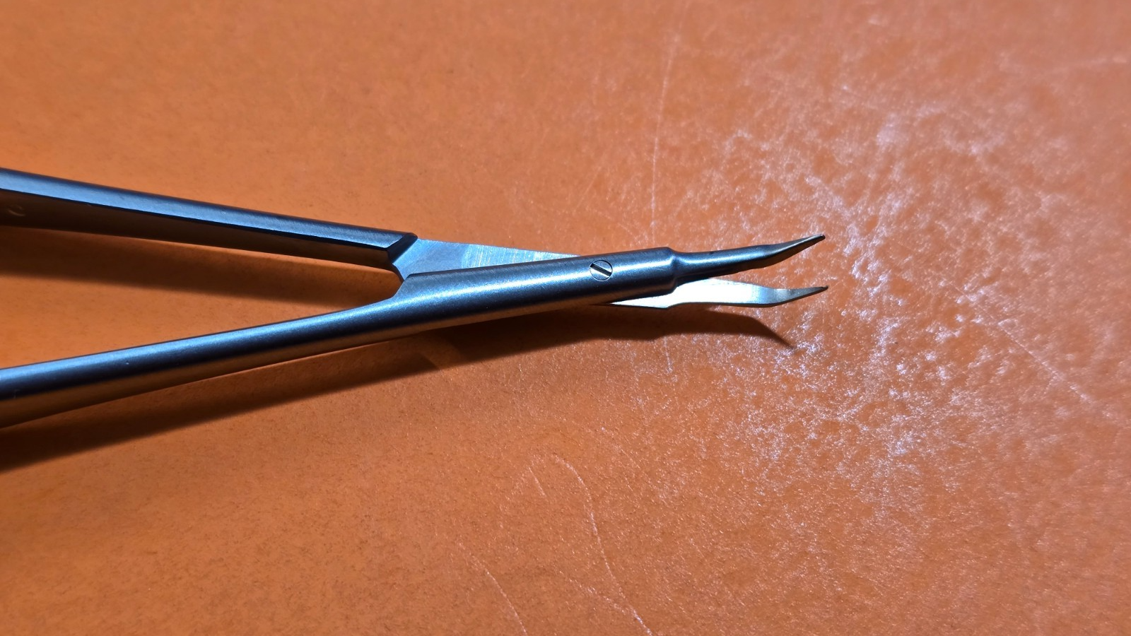 SCANLAN 7007-140 Surgical Vannas Scissors 6.75" Angled Micro Blades