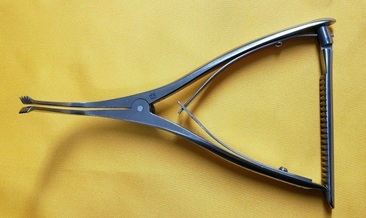 K-Medic Surgical Orthopedic Lamina Spreader 6.5" with Ratchet