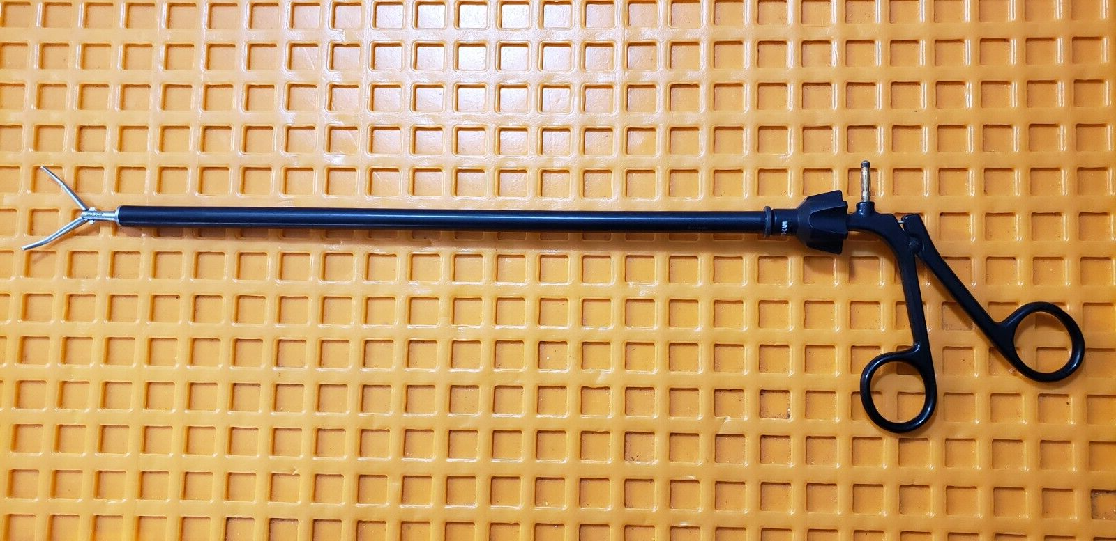 Jarit 625-125 Laparoscopic Monopolar Maryland Forceps 10mmx36cm Autoclave