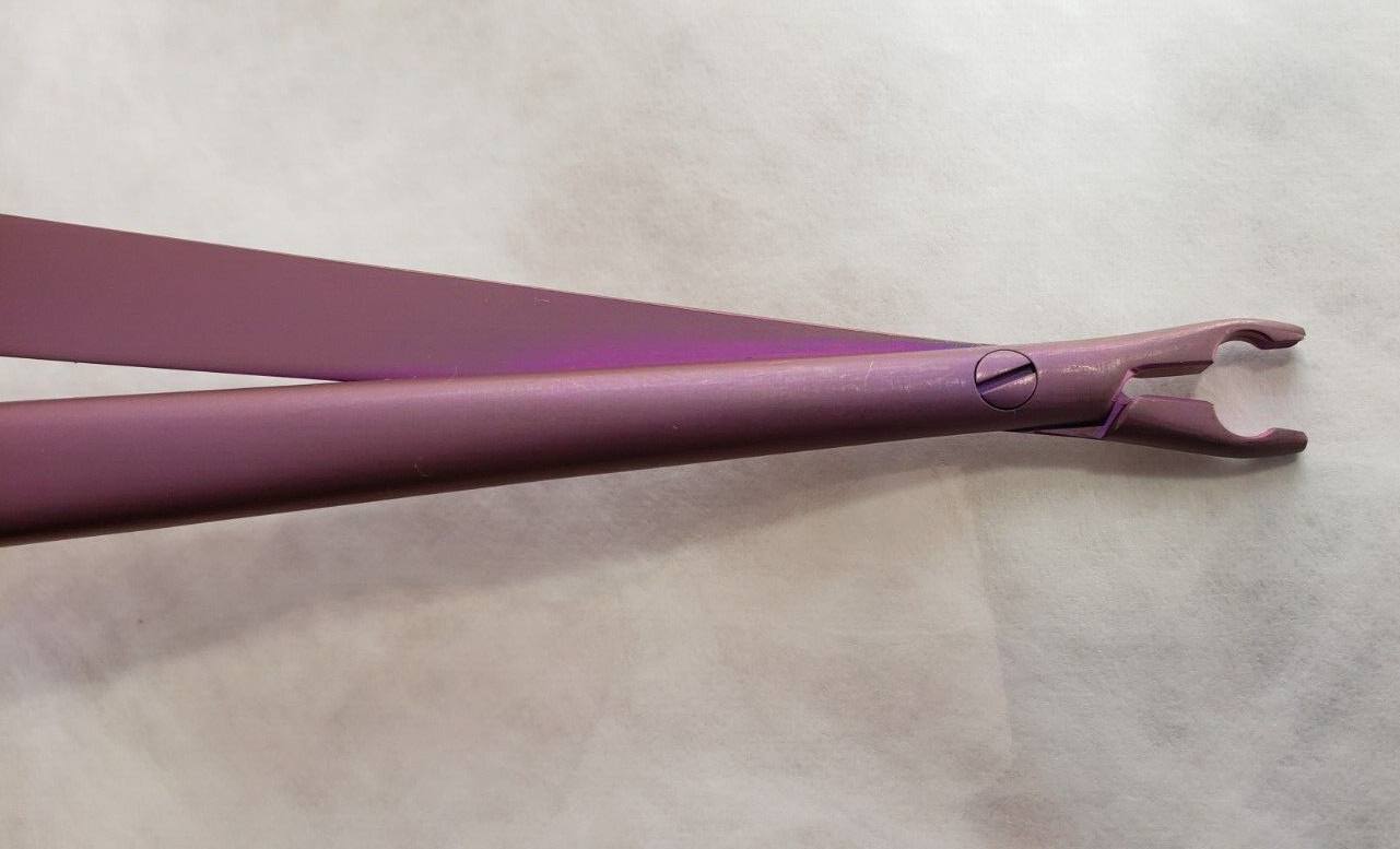 Aesculap FT472T,Surgical Neuro Titanium Yasargil Clip MINI Clip Applier 8"