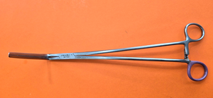 V. Mueller Surgical Best Right Angle Colon Clamp 11" REF: SU 7061
