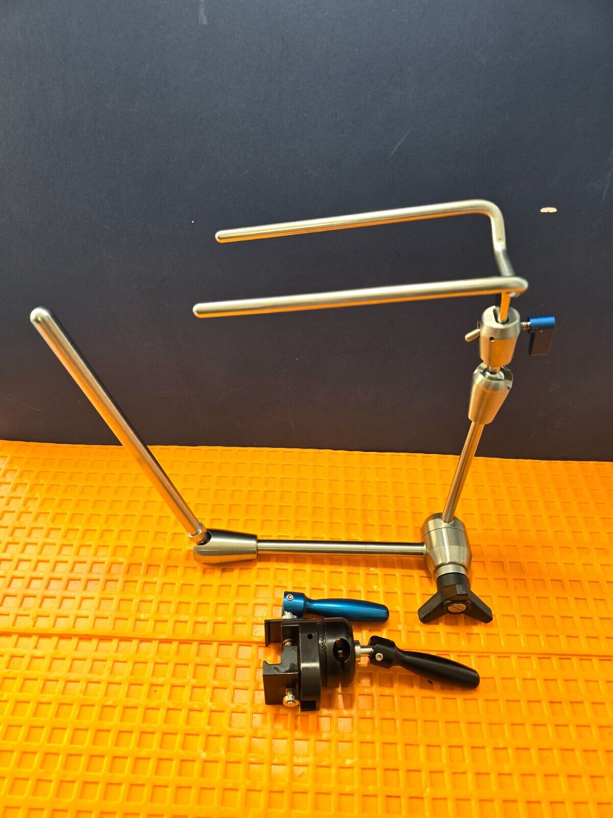 Allen Medical Surgical Table Mounted Retractor Arm with Automated Rail Clamp
