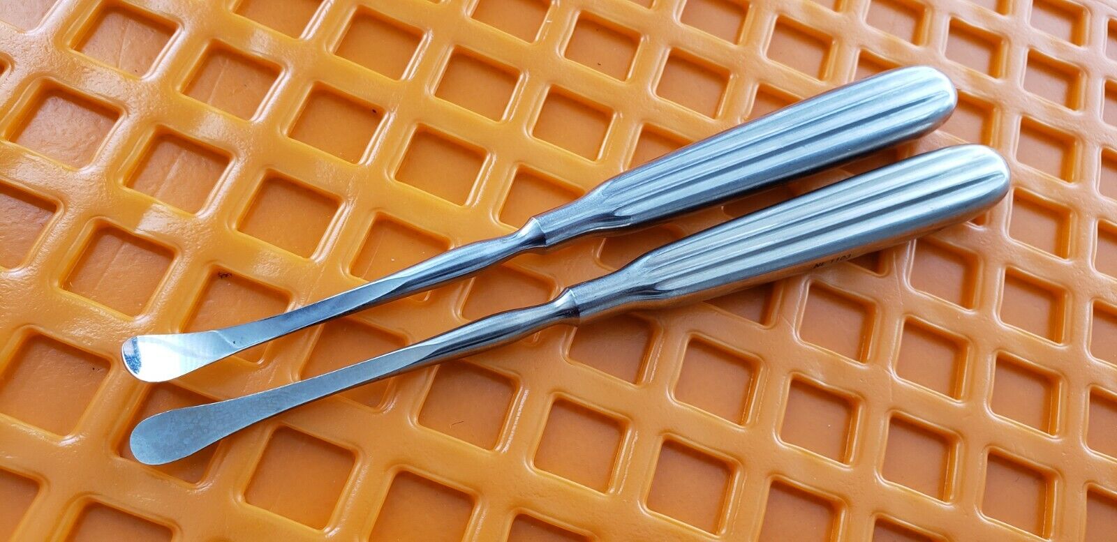 V.Mueller NL-1102, NL-1103 Surgical Adson Periosteal Elevators Set of 2
