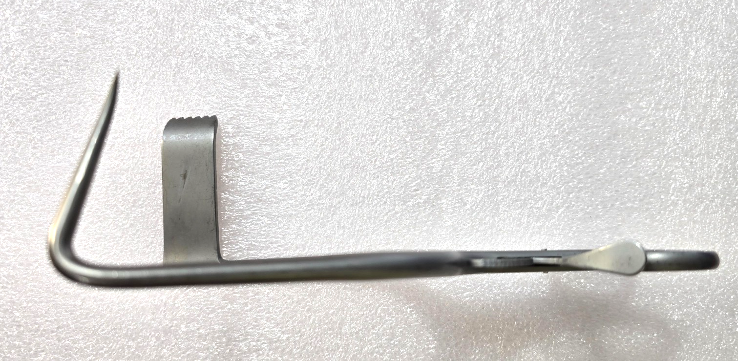 RUGGLES Surgical Micro Discectomy Retractor 6" Left 60x20mm Ref: RN2709