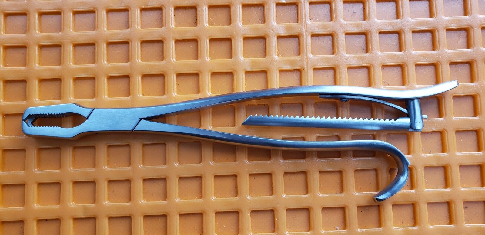 Turtle Surgical Orthopedic KERN Bone Holding Forceps 8.5" W- Ratchet