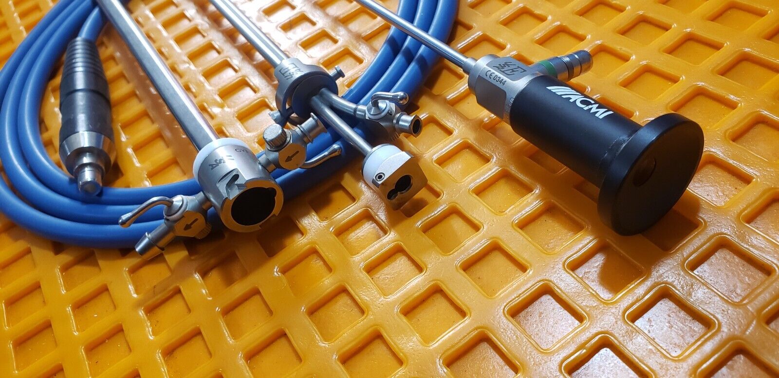 GYRUS ACMI  M3-12 Cystoscope 4mmx12* deg CLB8-23SB,CLS-23SB & Fiber Optic Cable