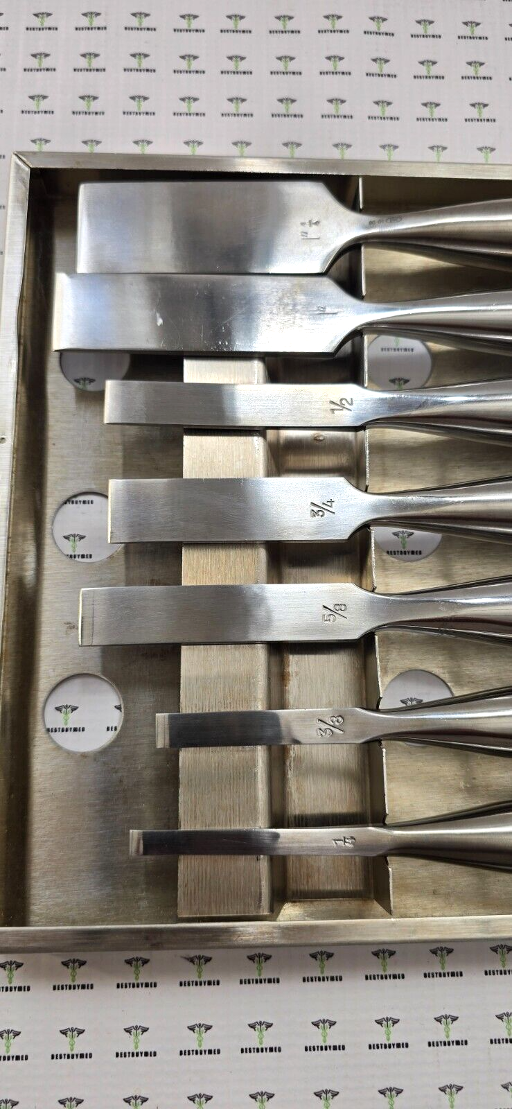 RICHARDS Surgical Orthopedic Smith-Peterson Osteotomes Set of 8 With Case