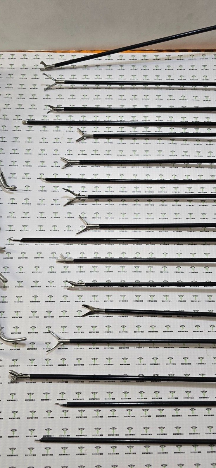 Jarit / Stryker Laparoscopic Instrument 5mmx35cm Set of 20 with Tray