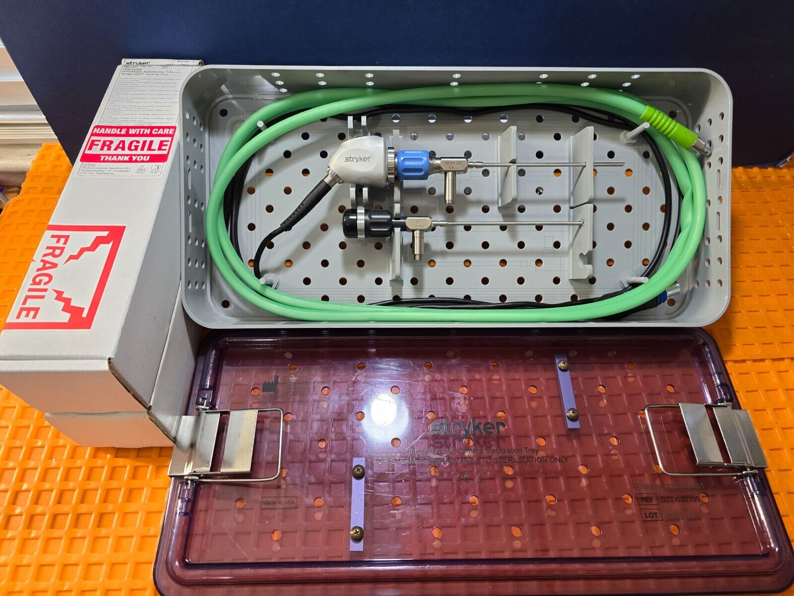 Stryker 1488 HD Camera Head C Mount Arthroscope ,Fiber  Optic Cable & Tray