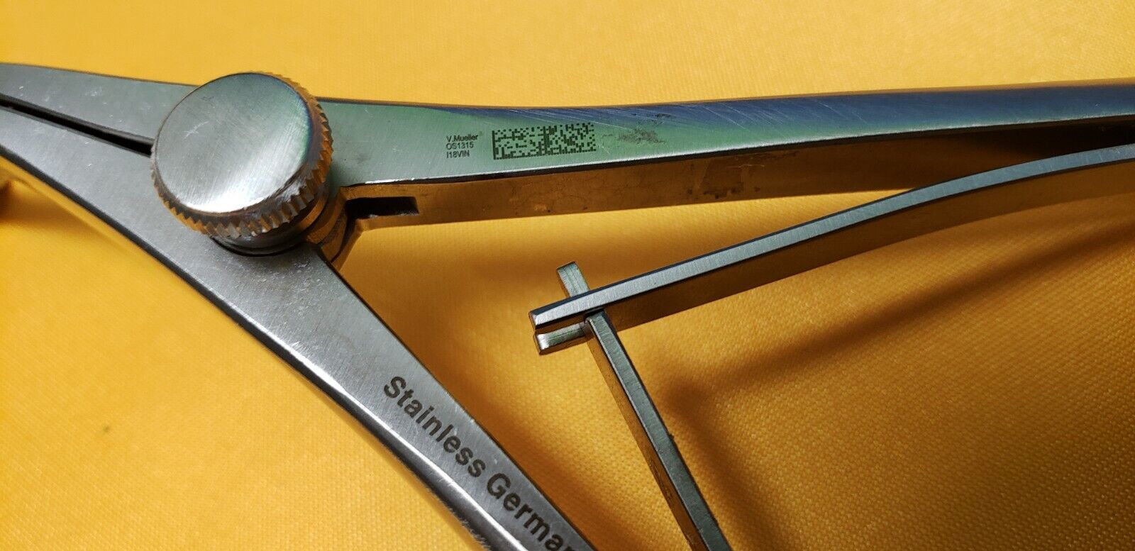 V.Mueller OS1315 Orthopedic Spinal Lamina Spreader 7"