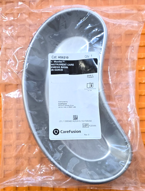 V. Mueller Surgical Instrument Care Emesis Basin 26 Ounce REF: HS 6210