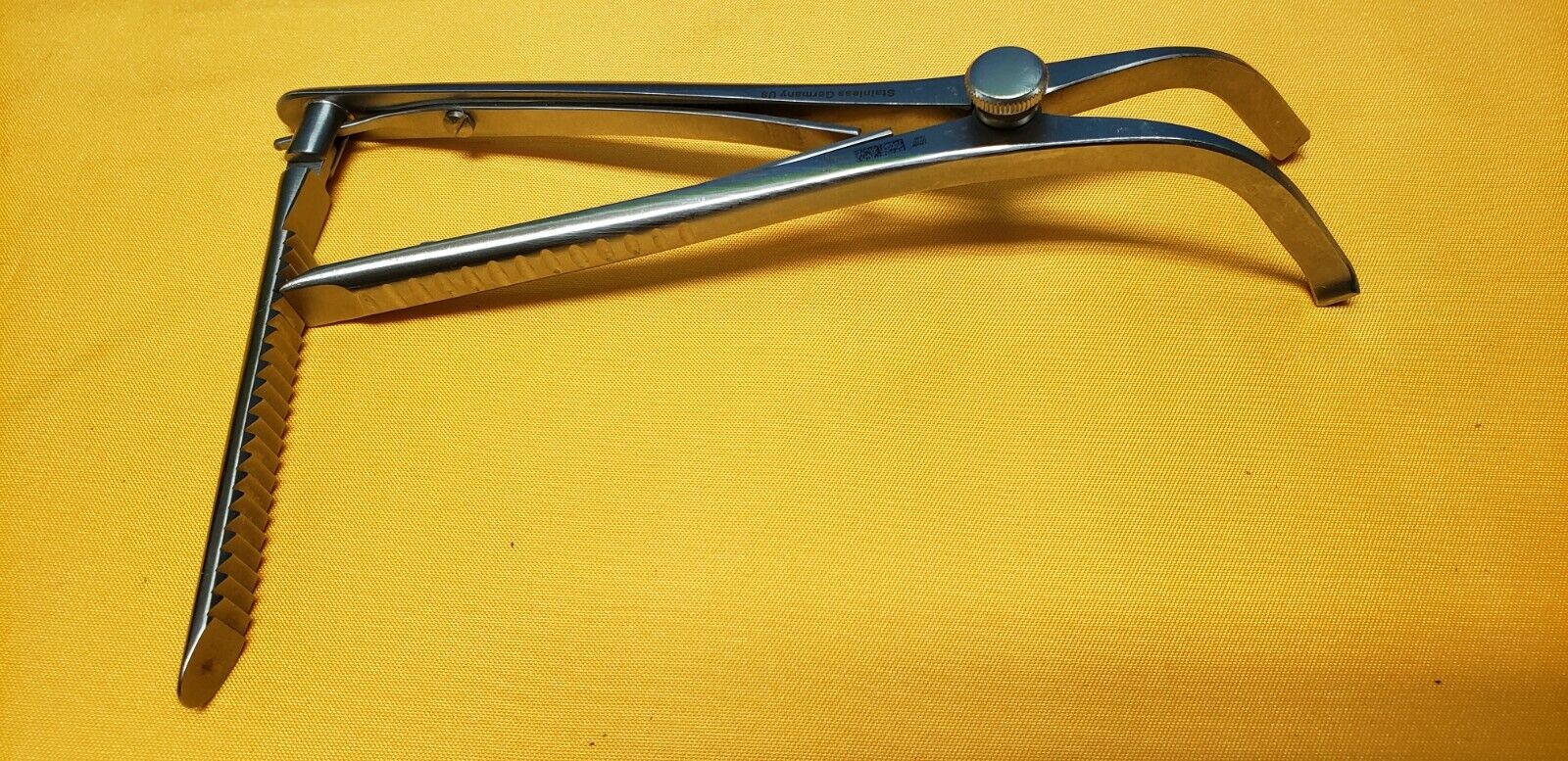 V.Mueller OS1315 Orthopedic Spinal Lamina Spreader 7"