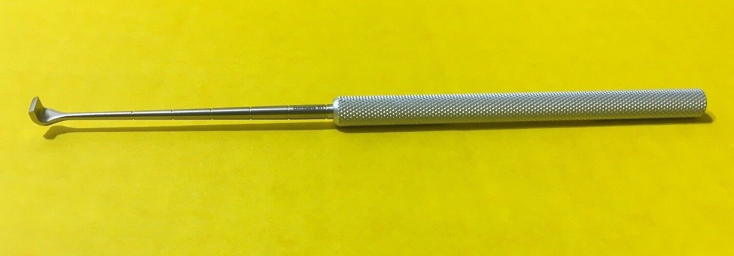 V. Mueller Cronin Cleft Palate Knife, Rectangular, 5mm, 7" REF: VM107-8112