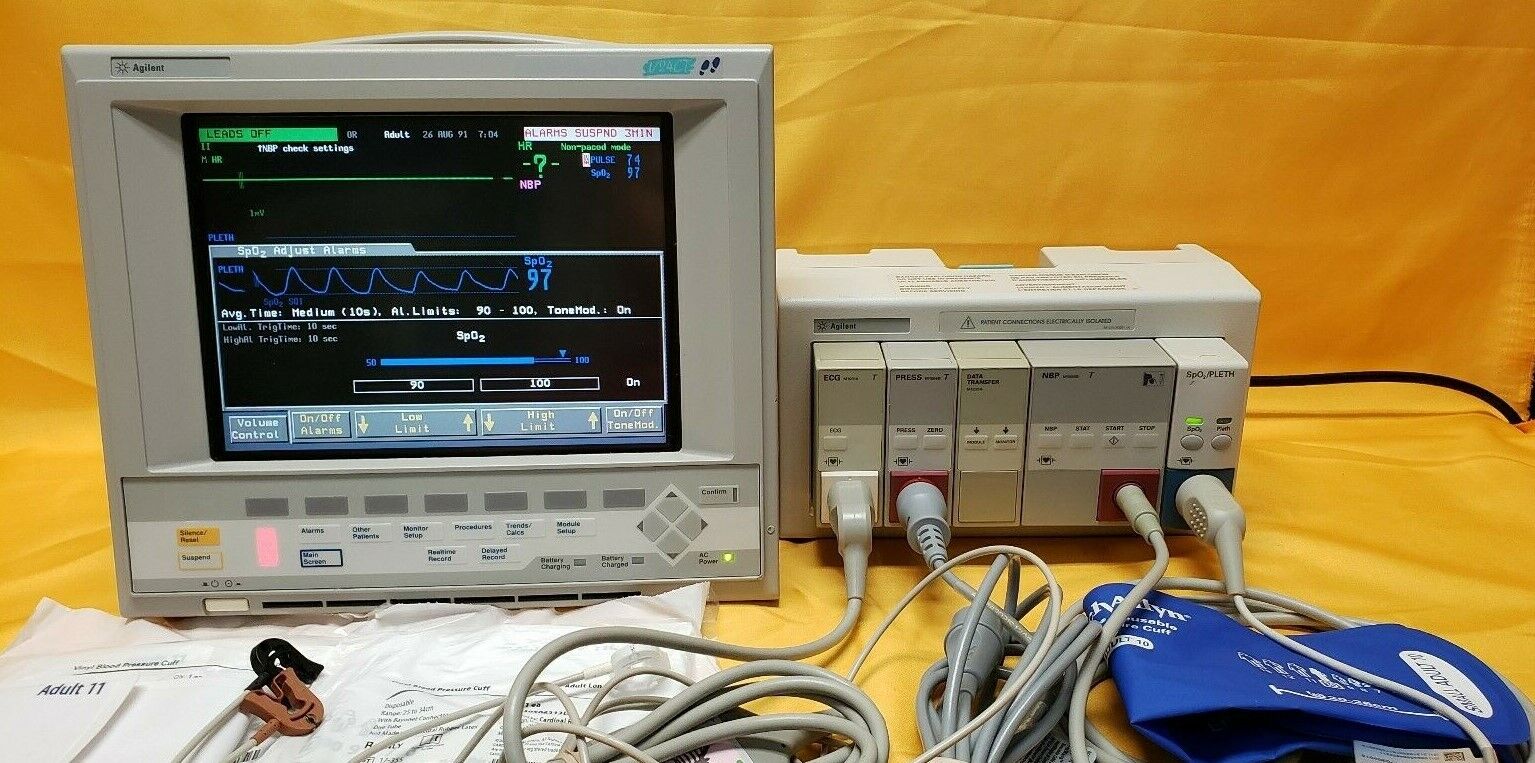 HP Agilent V24CT Critical Cardiac Care Patient Monitor with Cuffs & Accessories