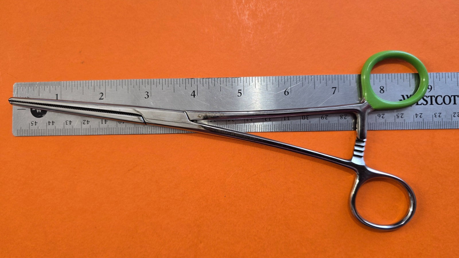 Codman 30-4563 Surgical Pean Forceps 9" Straight Serrated Jaws