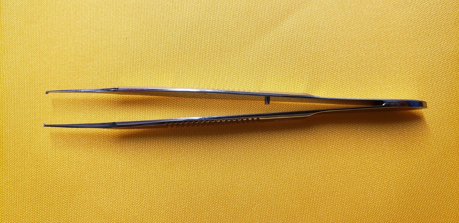 Storz E1654 Surgical Ophthalmic Lester Fixation tissue Forceps 1x2 teeth