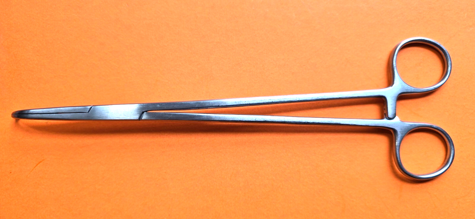 V. Mueller Surgical Mixter Forceps 9 1/4" Angled Serrated Jaws REF: CH1772