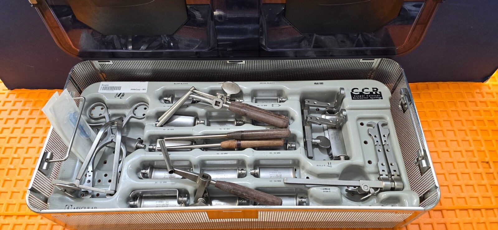 Aesculap Surgical Casper Cervical Retractor Set with Tray. (Made in USA)