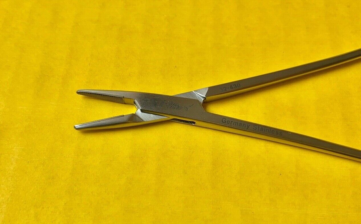 SSI Crile-Wood Needle Holder, 6" REF: 32-430