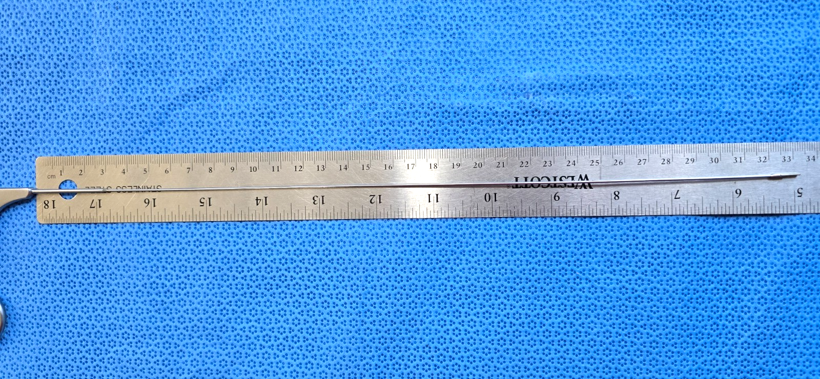 Karl Storz Surgical Horizontal Scissors 5Fr x 23cm Blunt Tip Straight