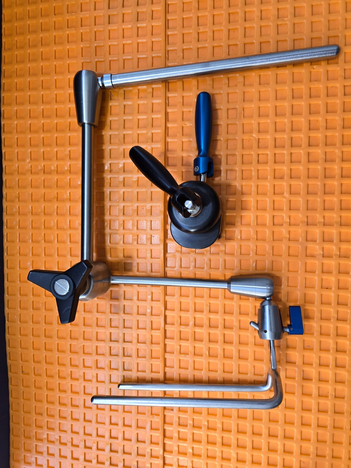 TSI Phantom ML Angled Table Mounted Arm Quick Connect with Automated Rail Clamp