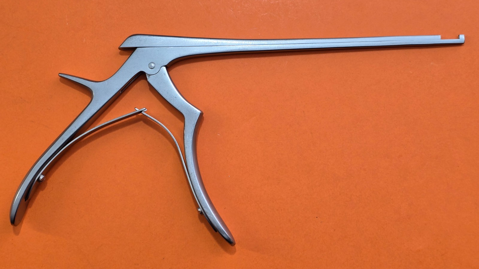KLS martin 24-991-02-07 Orthopedic Kerrison Rongeur 2mm x 90 Degree 7"