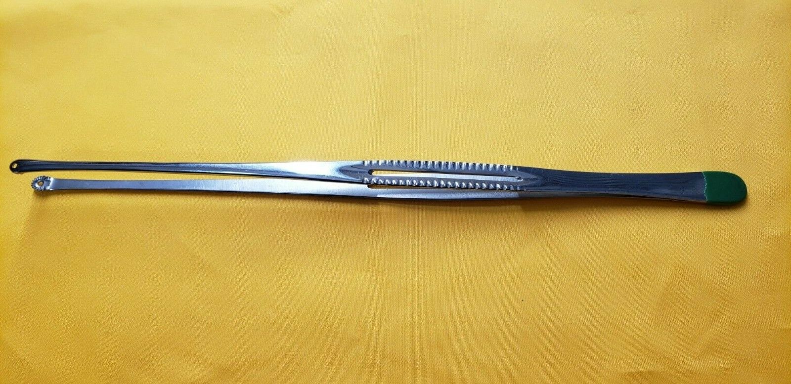 V. Mueller CH-1520 Surgical RUSSIAN Tissue Forceps 14"