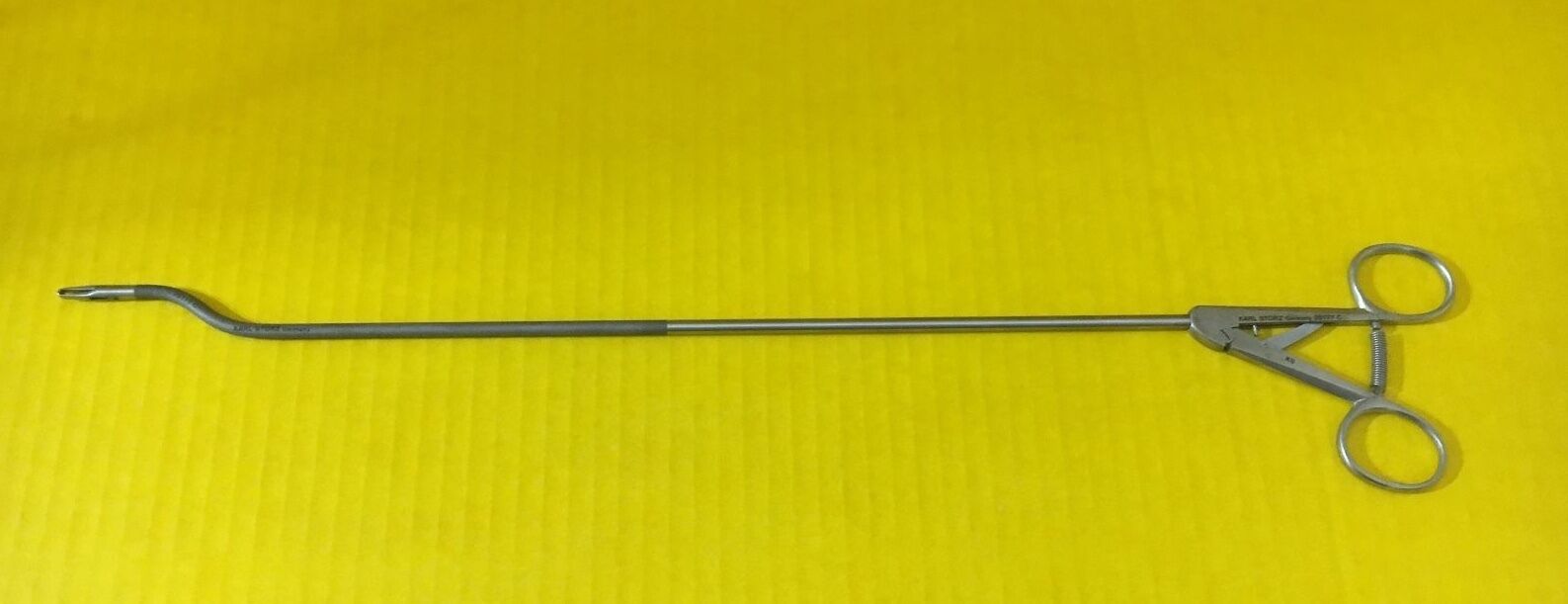 Storz Surgical Angled Grasping Forceps, Spring Handle REF: 28177C