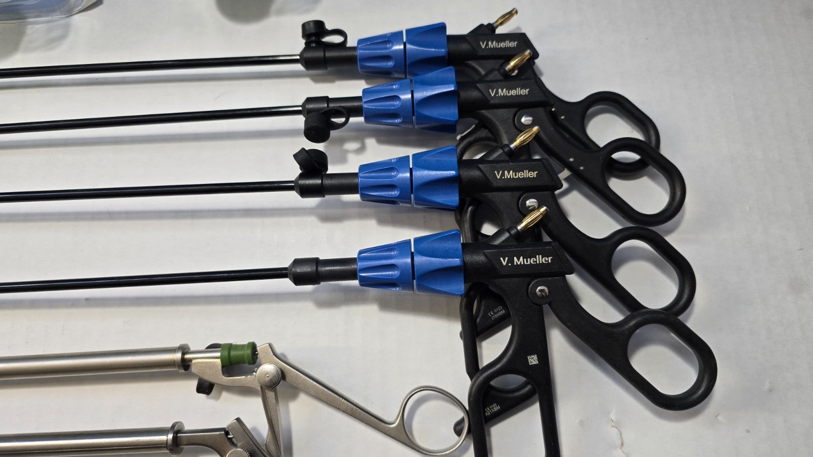 Karl Storz /Jarit / V.Mueller Laparoscopic Instrument 5mmx35cm Set of 11