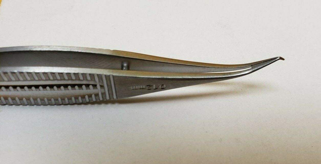 V.Mueller OP3309-006 Opthalmic CASTROVIEJO Colibri Corneal Forceps 4" Tips .12mm