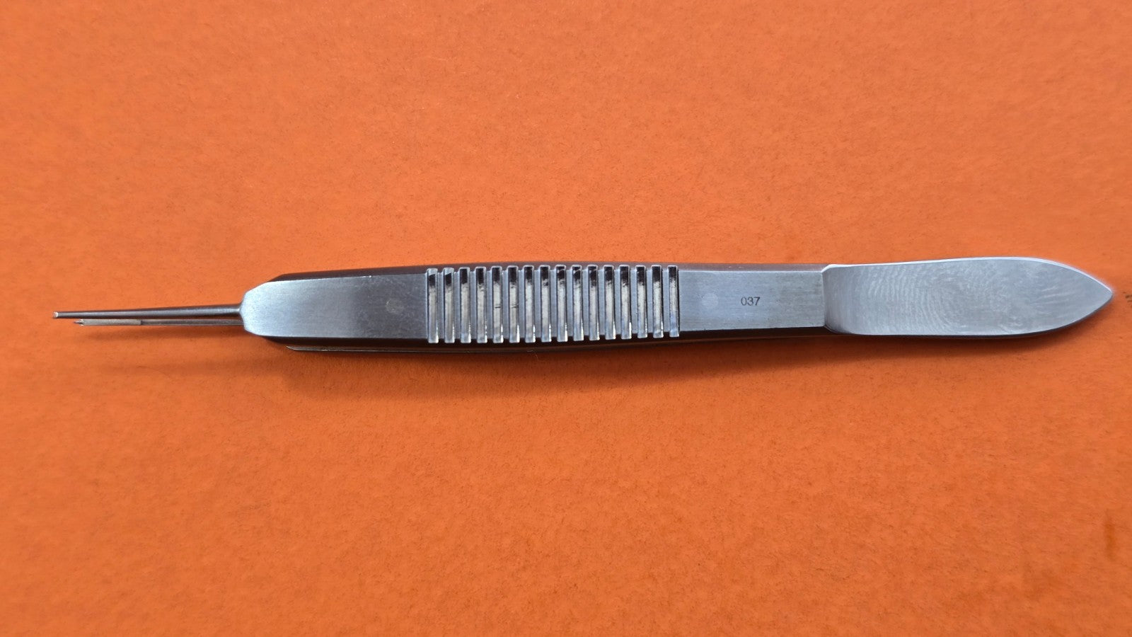 Miltex 18-952 Surgical Castroviejo Fixation Forceps 1x2 teeth straight