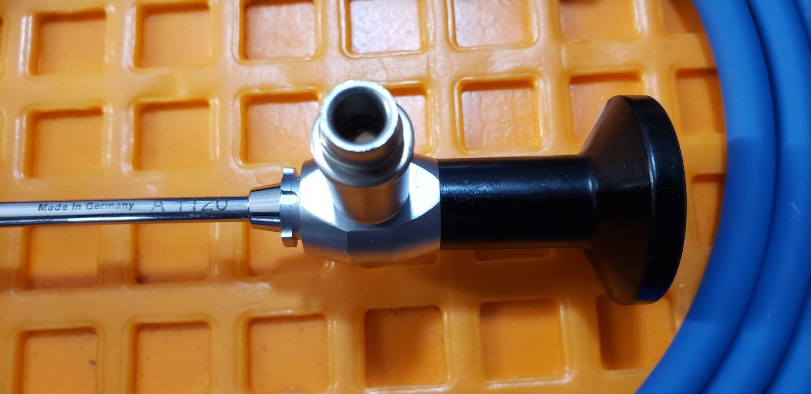 Linvatec 7583 Arthroscope 4mm x 30* degree with Fiber Optic Cable