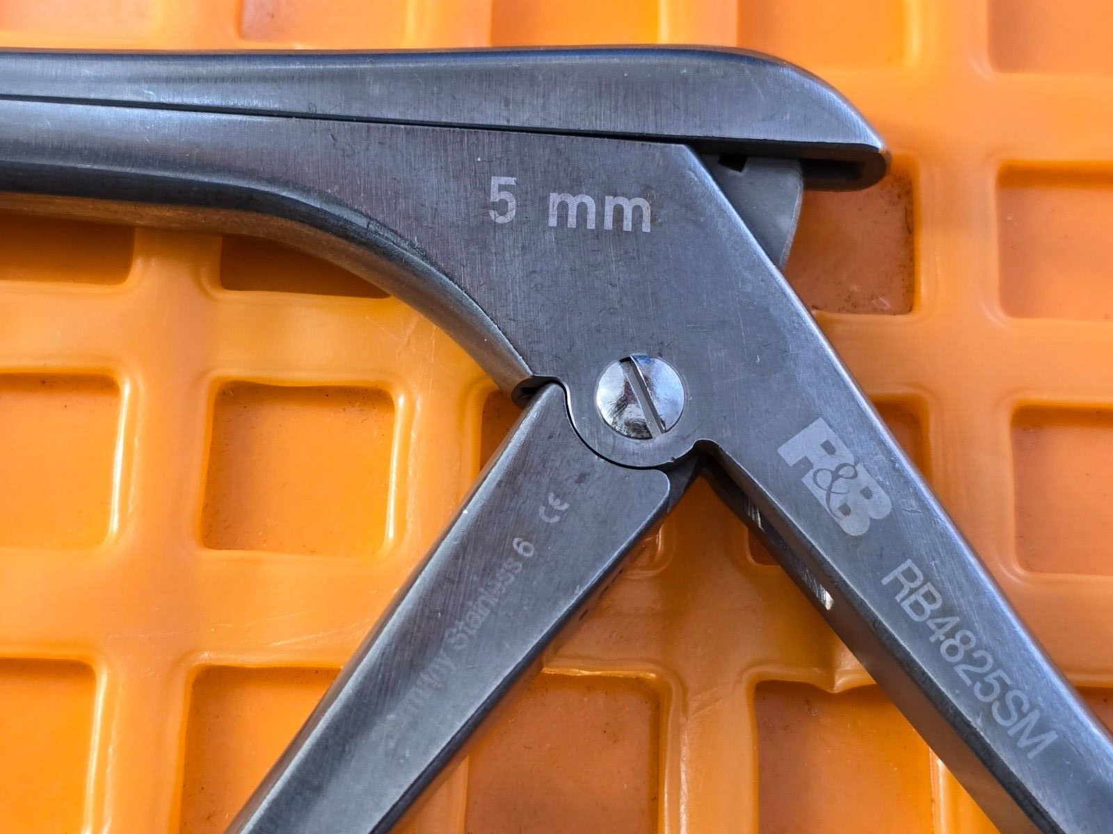 Ruggles RB4825SM Orthopedic Ceramic Kerrison Rongeurs 5mm Up 9" x40 Degree