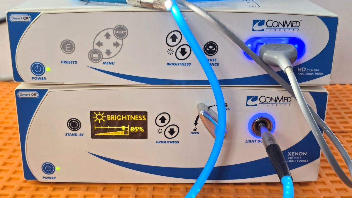 Conmed Linvatec IM4000 HD Camera System ,LS7700 xenon Light Source & Fiber Cable