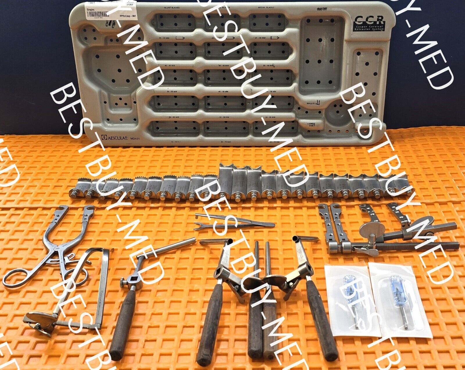 Aesculap Surgical Casper Cervical Retractor Set with Tray. (Made in USA)