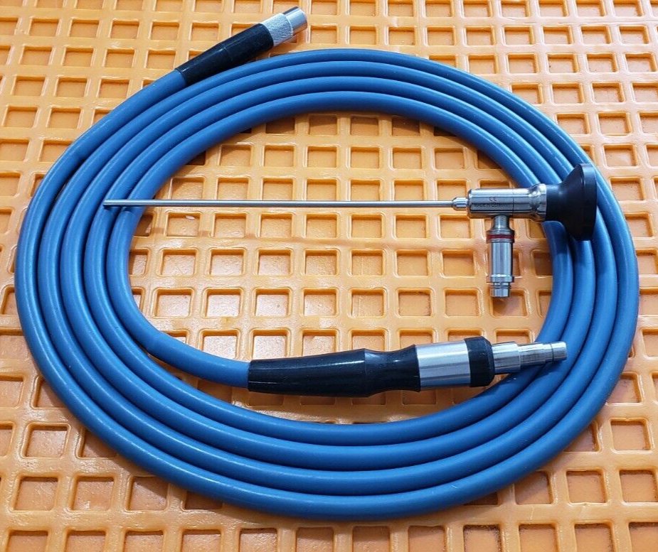 Linvatec T2930R Arthroscope 2.9mm x 30* degree with Fiber Optic Cable