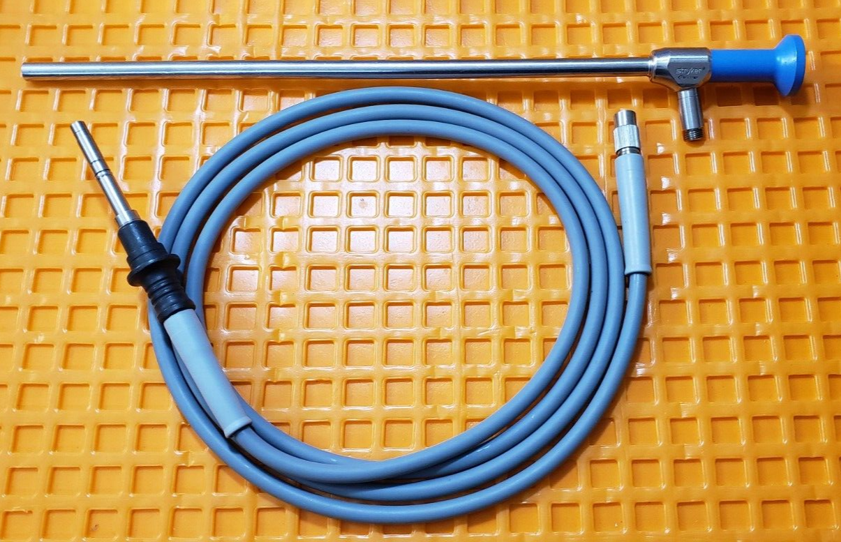 Stryker 502-859-010 Laparoscope 10mm x 0*  Autoclavable W- Fiberoptic Cable.