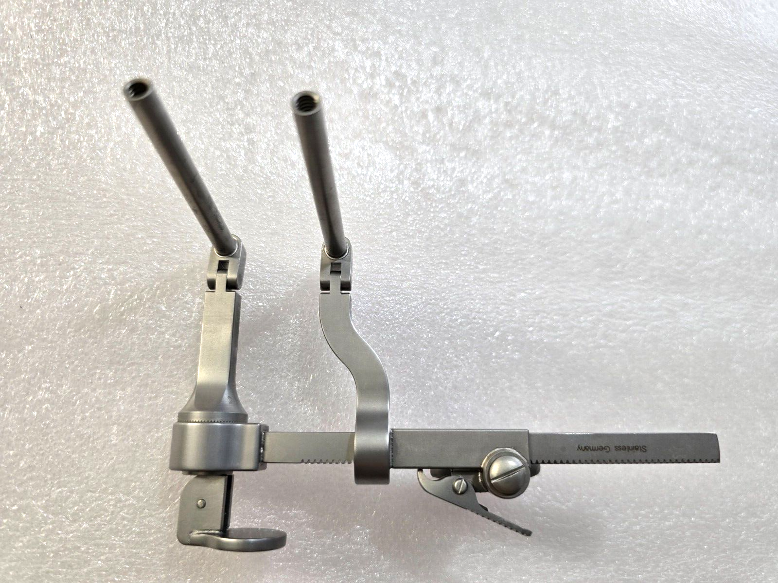 Swiss Surgical Adjustable Cervical Distractor Right with Ratchet