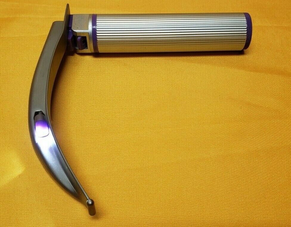 INTUBRITE  Laryngoscope Mac Blade #4 With Medium Handle LED White