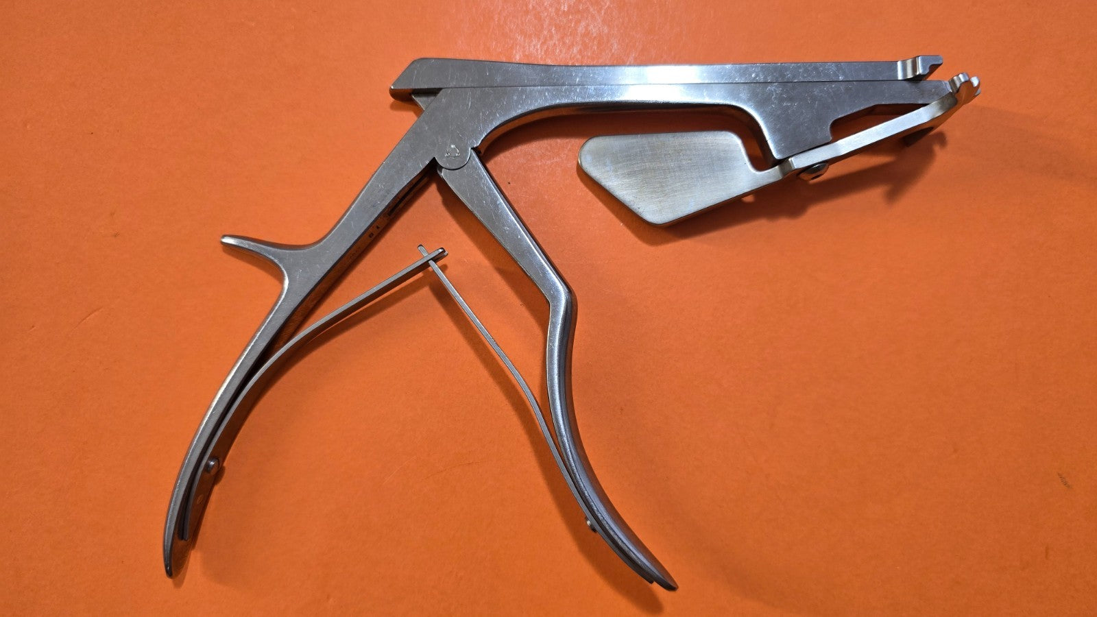 Zimmer 5977-20 Surgical Orthopedic Articular Surface Rongeur.
