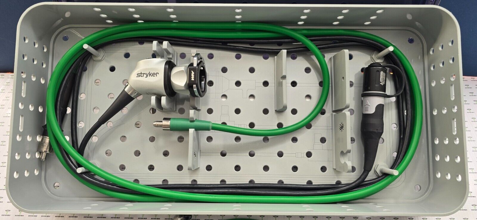 Stryker 1688 AIM 4K Camera Head & Coupler Green Fiber  Optic Cable with Tray