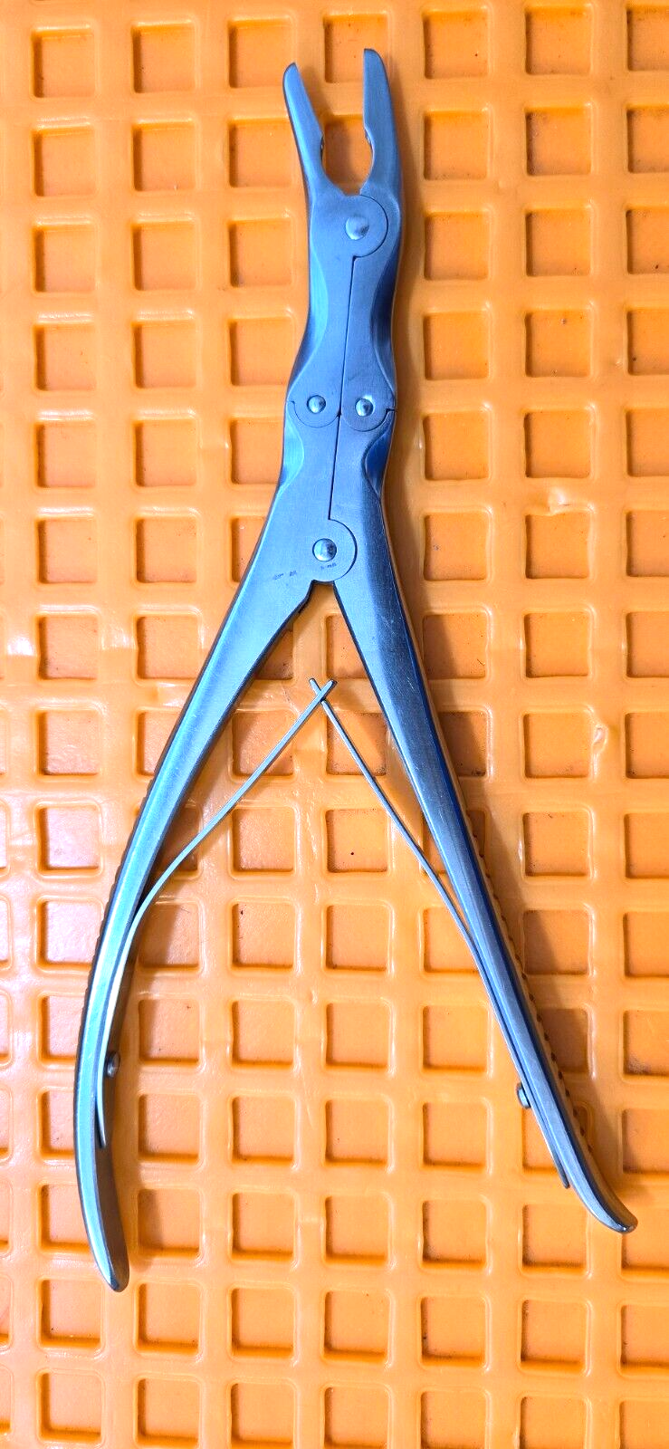 V.Mueller NL632 Orthopedic Leksell Rongeurs 3mm x16cm Size 10" Double Action