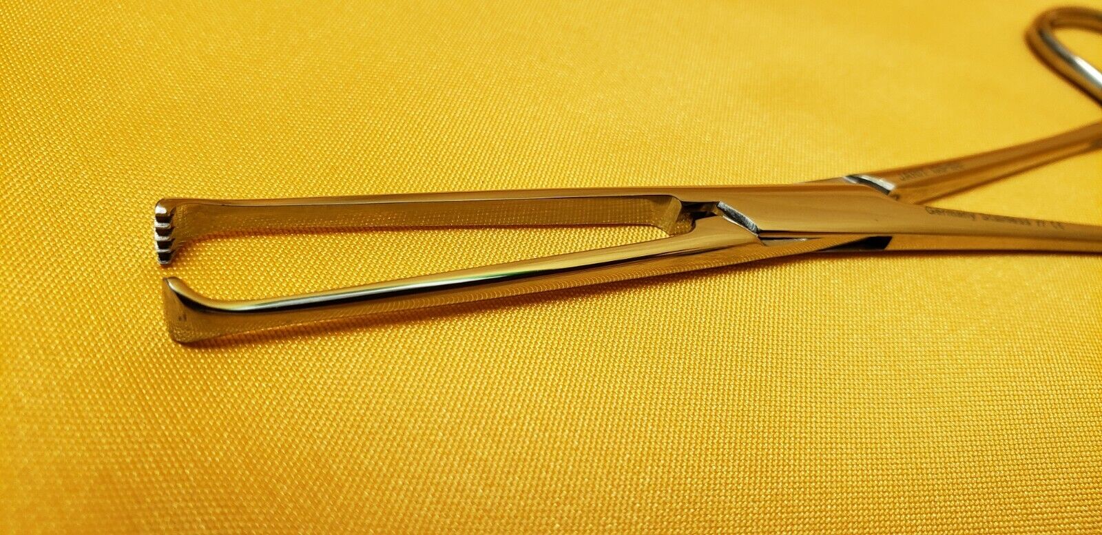 Jarit 135-100 Allis Forceps 6.25" Tissue 4x5 teeth  Surgical Instruments