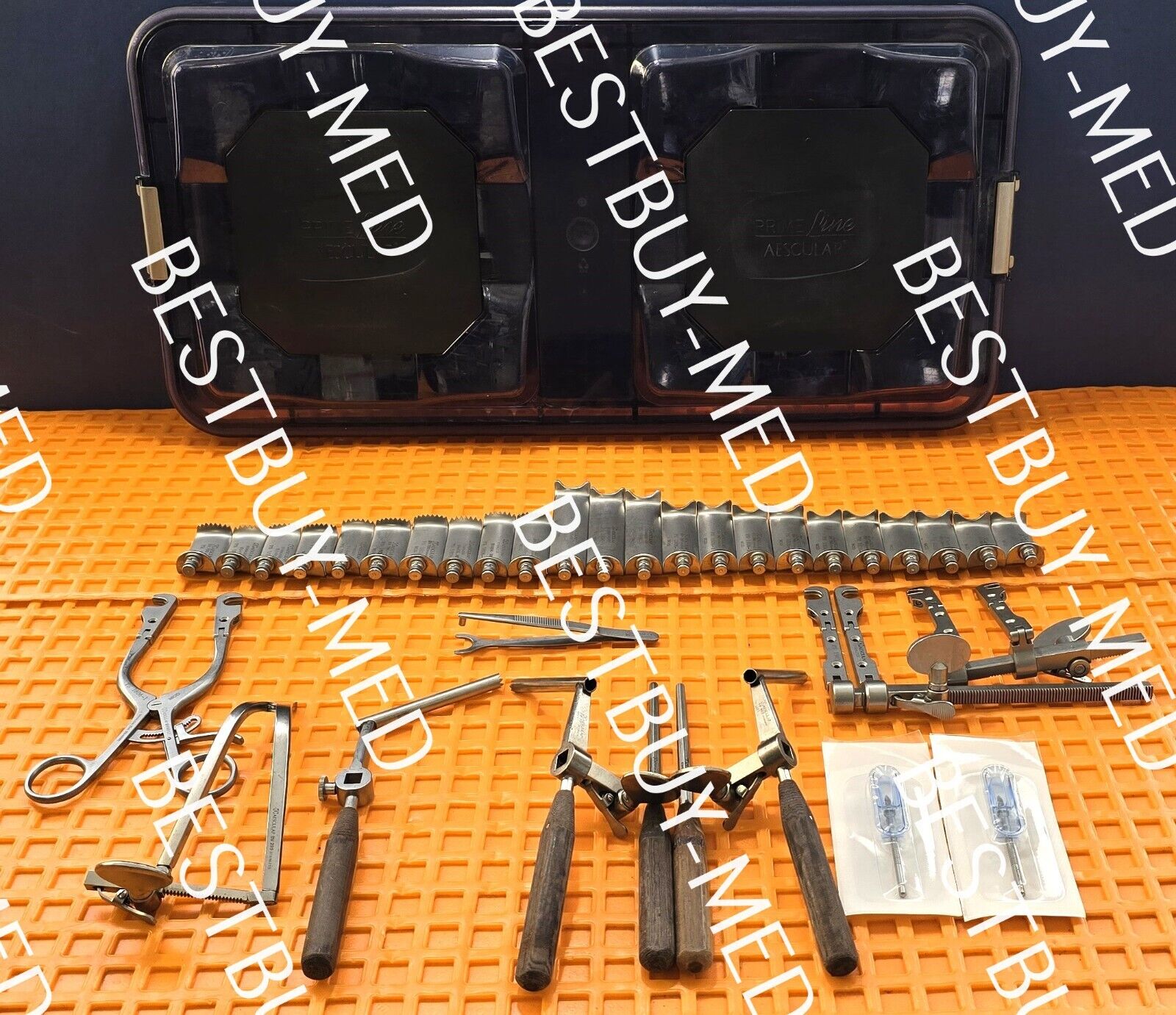 Aesculap Surgical Casper Cervical Retractor Set with Tray. (Made in USA)