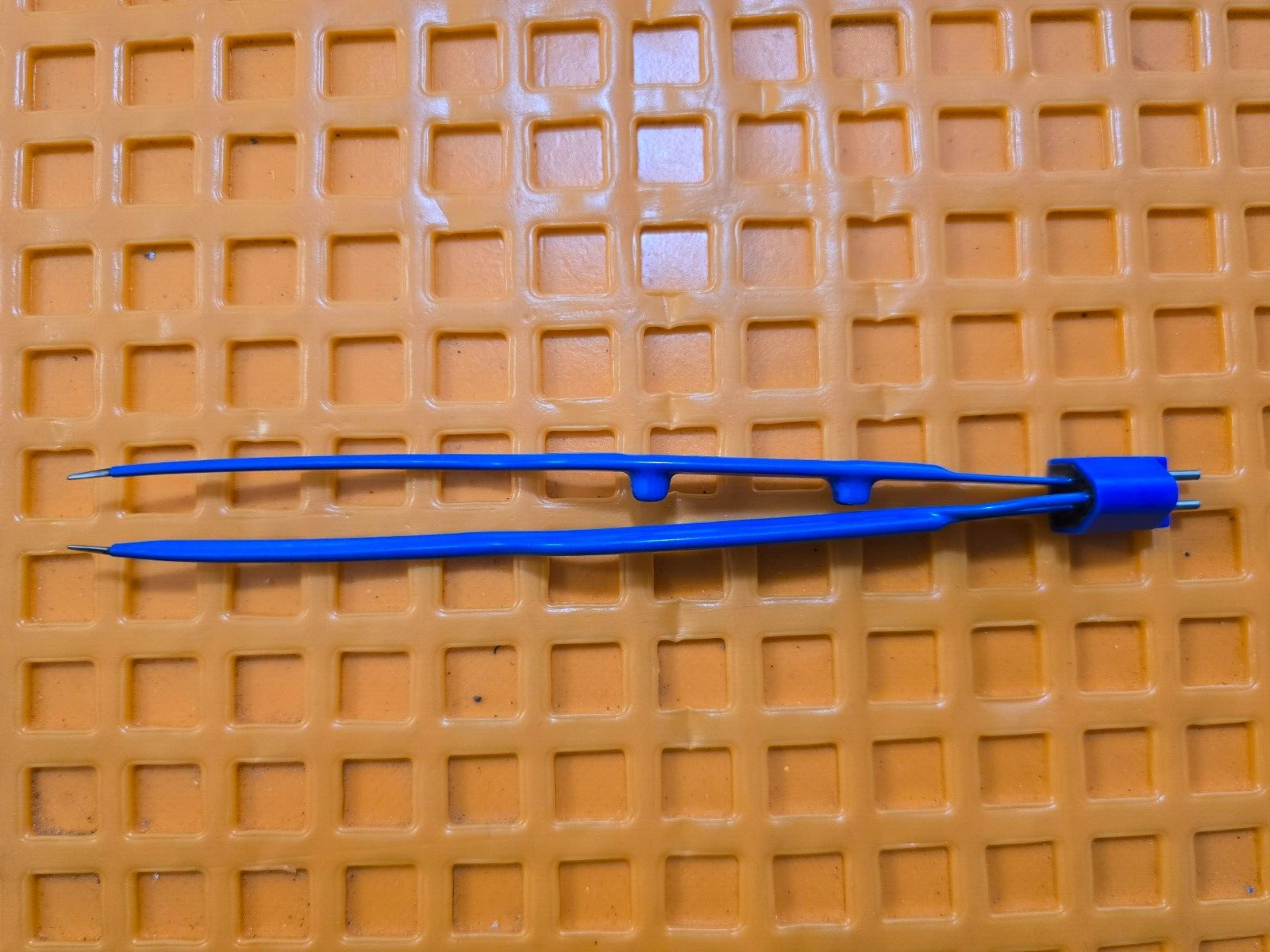 Turtle Surgical Malis Bayonet Bipolar Forceps 7" Blue Coated & Bipolar Cord