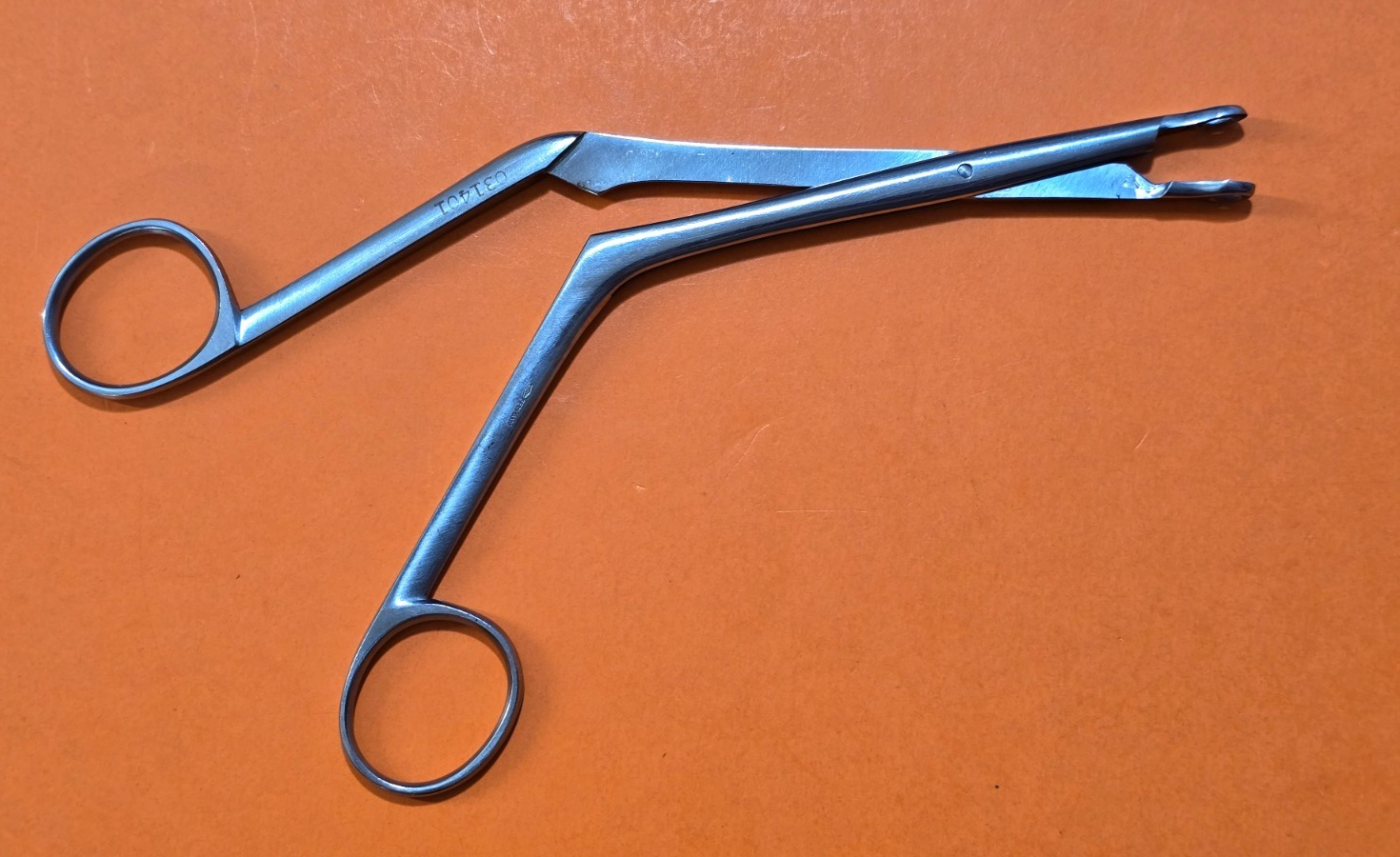 PILLING Weck 031401 Surgical Knight Nasal Forceps 7.25" Round Jaws.